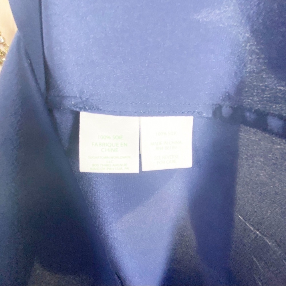 Lilly Pulitzer Isla Navy Silk Button Down Top XS - Picture 6 of 6